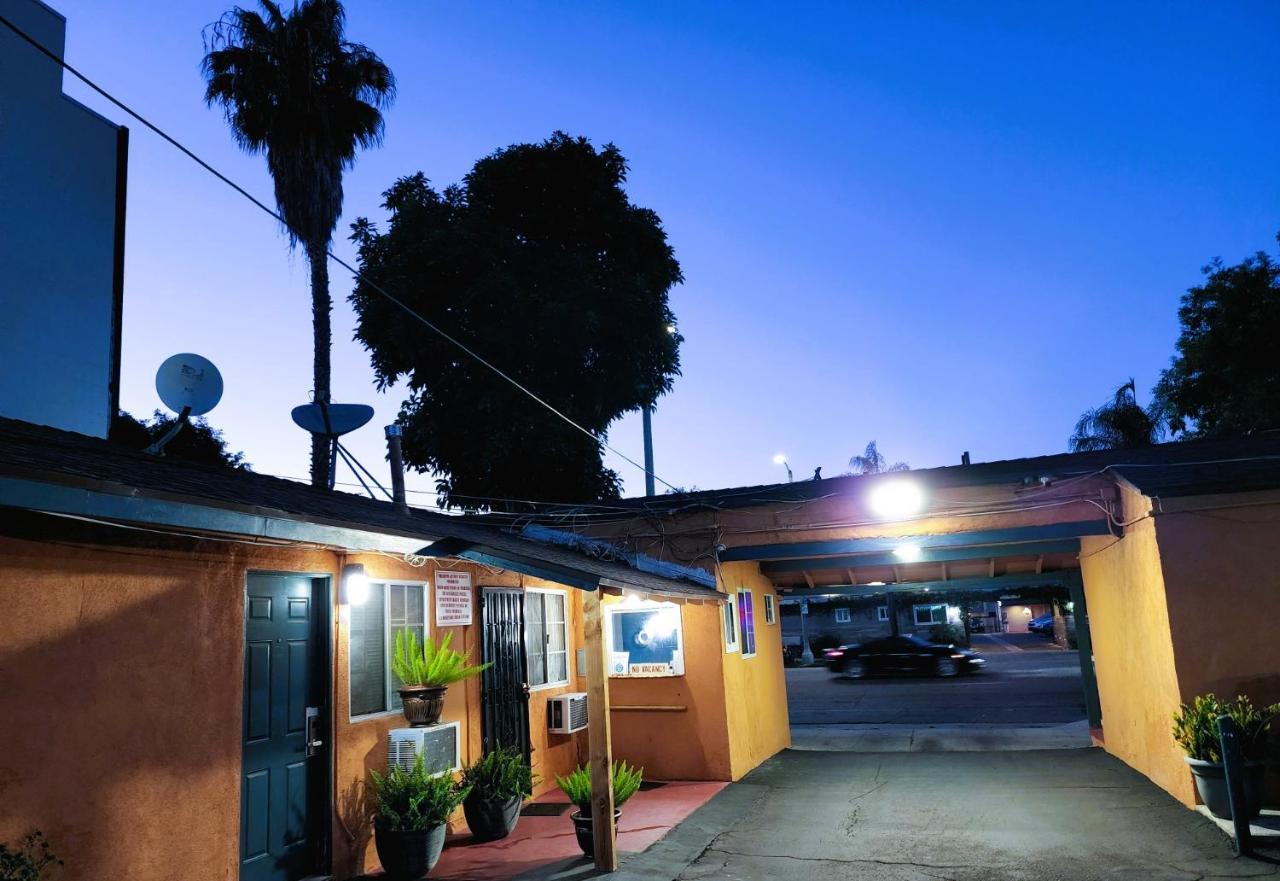 Day N Night Inn Los Angeles Exterior photo